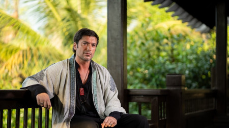 Ce face Radu Vâlcan în fiecare dimineață după ce se trezește. Prezentatorul de la Insula Iubirii dat de gol de soție