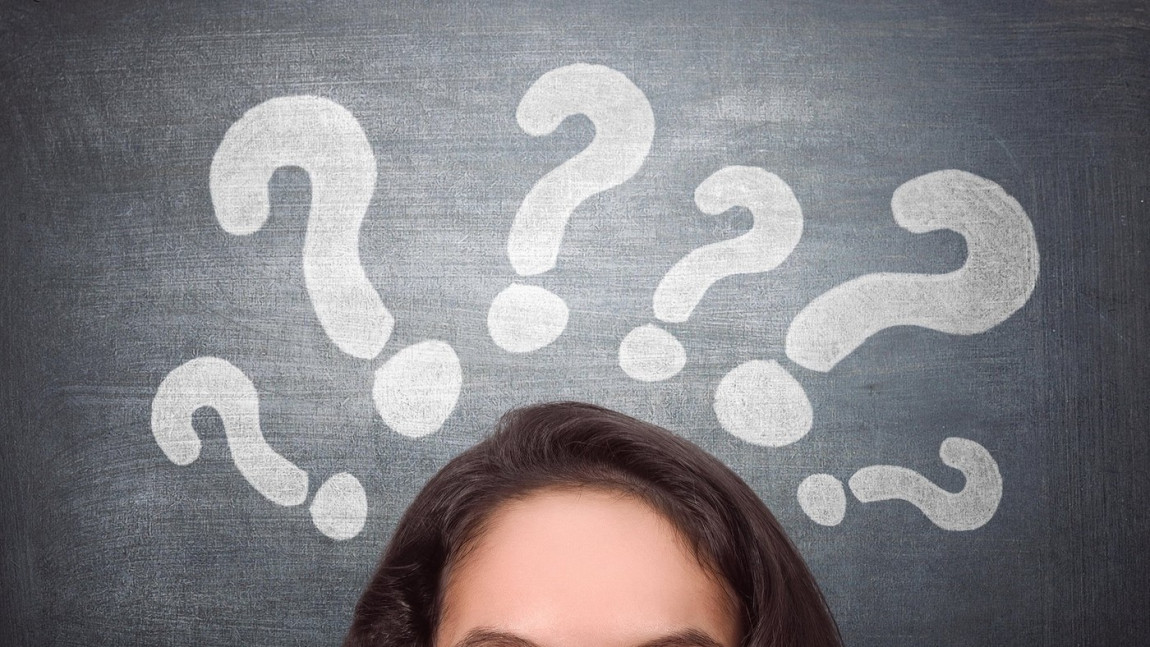 Lecția de limba română Ce înseamnă de fapt expresia azi-noapte. Mulți români folosesc greșit termenul