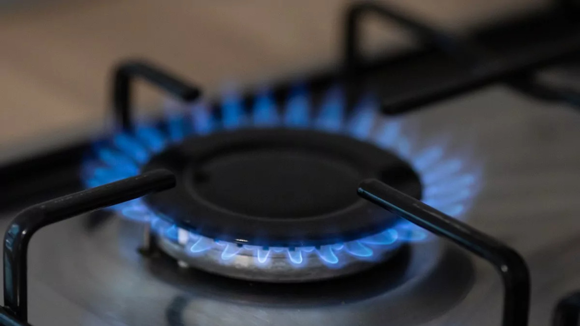 Cum să reduci consumul de gaze pe timp de iarnă. Trucul care face senzație pe Internet